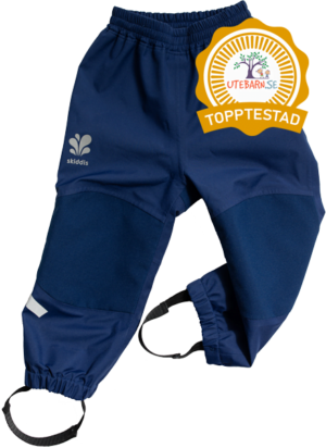 Skiddis skalbyxa navy framifrån böjt ben topptestad